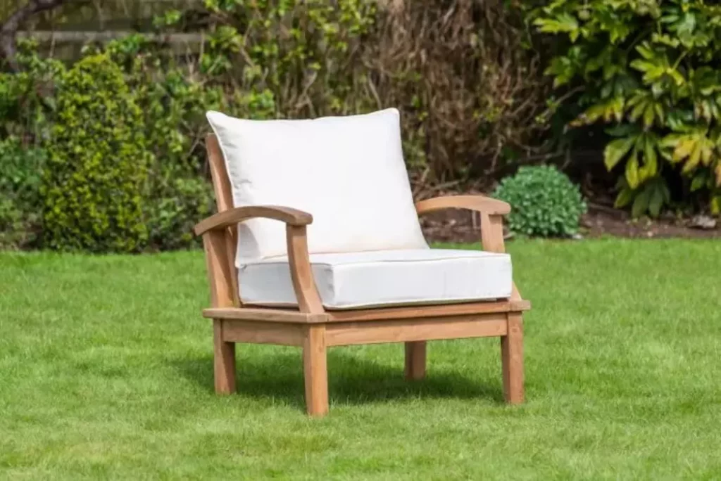 Teak Outdoor Lounge Chair